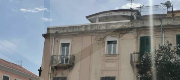 3 rooms Apartment in Messina, Italy No. 27950 7
