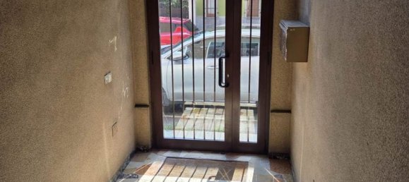 Apartamento de 3 dormitorios en Cinisello Balsamo, Italy No. 358019 29