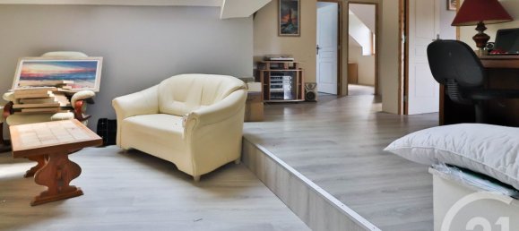 Casa de 5 dormitorios en Etrechy, France No. 279823 5