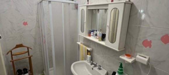 3 bedrooms Apartment in Naples, Italy No. 333003 10