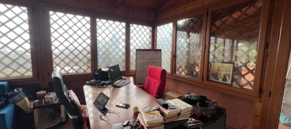 3 bedrooms Apartment in Naples, Italy No. 333003 27