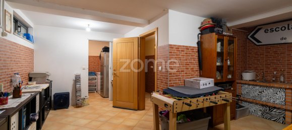 Дом с 4 спальнями в Мундан, Португалия № 61166 9