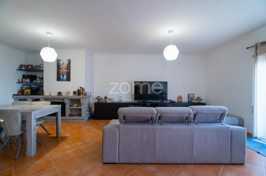 Дом с 4 спальнями в Мундан, Португалия № 61166