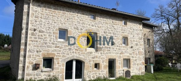 5 bedrooms House in Loire, France No. 355794 2