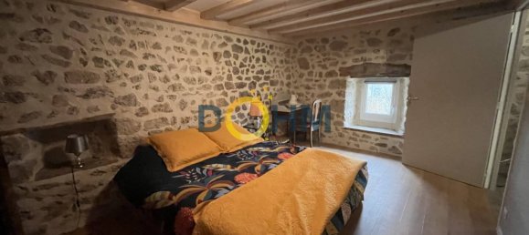 5 bedrooms House in Loire, France No. 355794 11