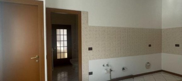 6 bedrooms Villa in Ponte dell'Olio, Italy No. 357354 31