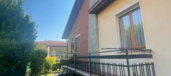 6 bedrooms Villa in Ponte dell'Olio, Italy No. 357354 15