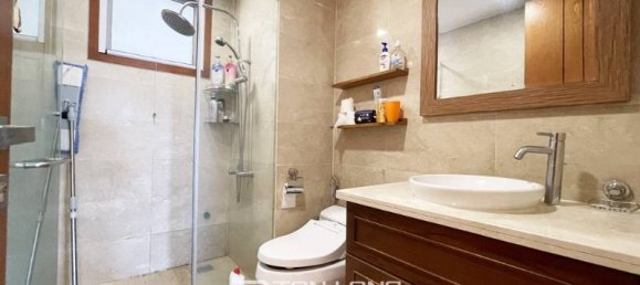 3 bedrooms Apartment in Tay Ho, Vietnam No. 618 29
