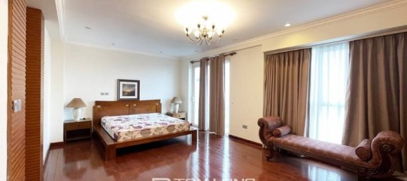 3 bedrooms Apartment in Tay Ho, Vietnam No. 618 22