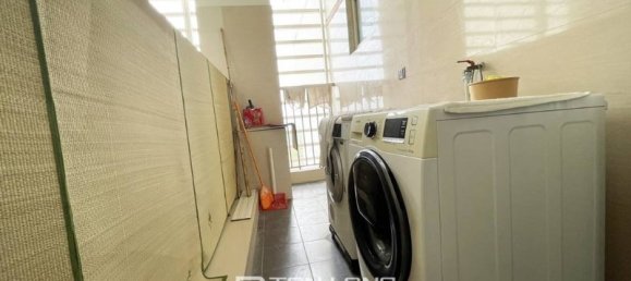 3 bedrooms Apartment in Tay Ho, Vietnam No. 618 19