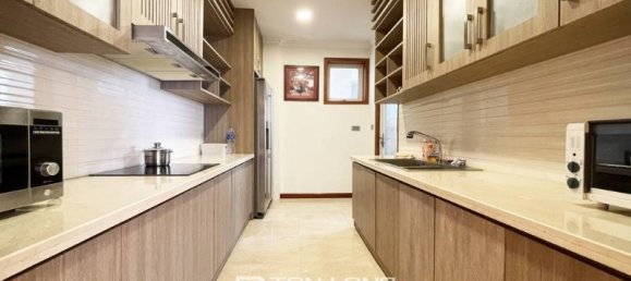 3 bedrooms Apartment in Tay Ho, Vietnam No. 618 5