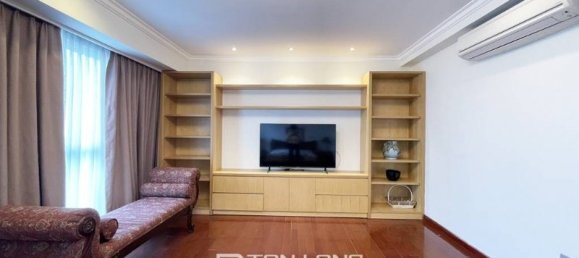 3 bedrooms Apartment in Tay Ho, Vietnam No. 618 24