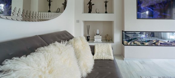 Villa de 6 dormitorios en Marbella, Spain No. 48511 12