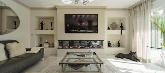 Villa de 6 dormitorios en Marbella, Spain No. 48511 40