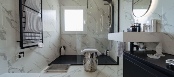 Villa de 6 dormitorios en Marbella, Spain No. 48511 21