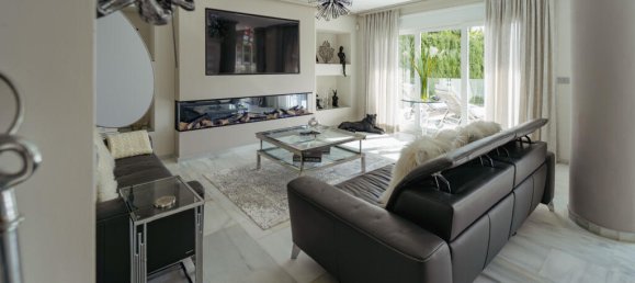 Villa de 6 dormitorios en Marbella, Spain No. 48511 41