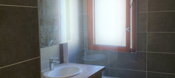 3 chambres Appartement à Puteaux, France No. 176381 5