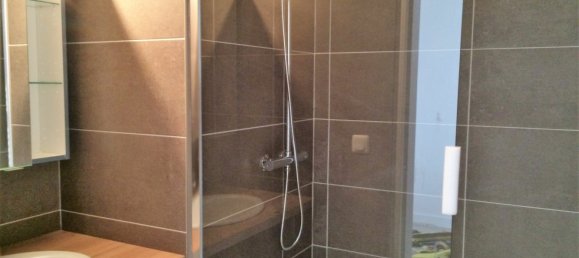 3 chambres Appartement à Puteaux, France No. 176381 6