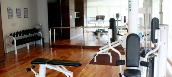 2 bedrooms Condo in Bangkok, Thailand No. 2518 10