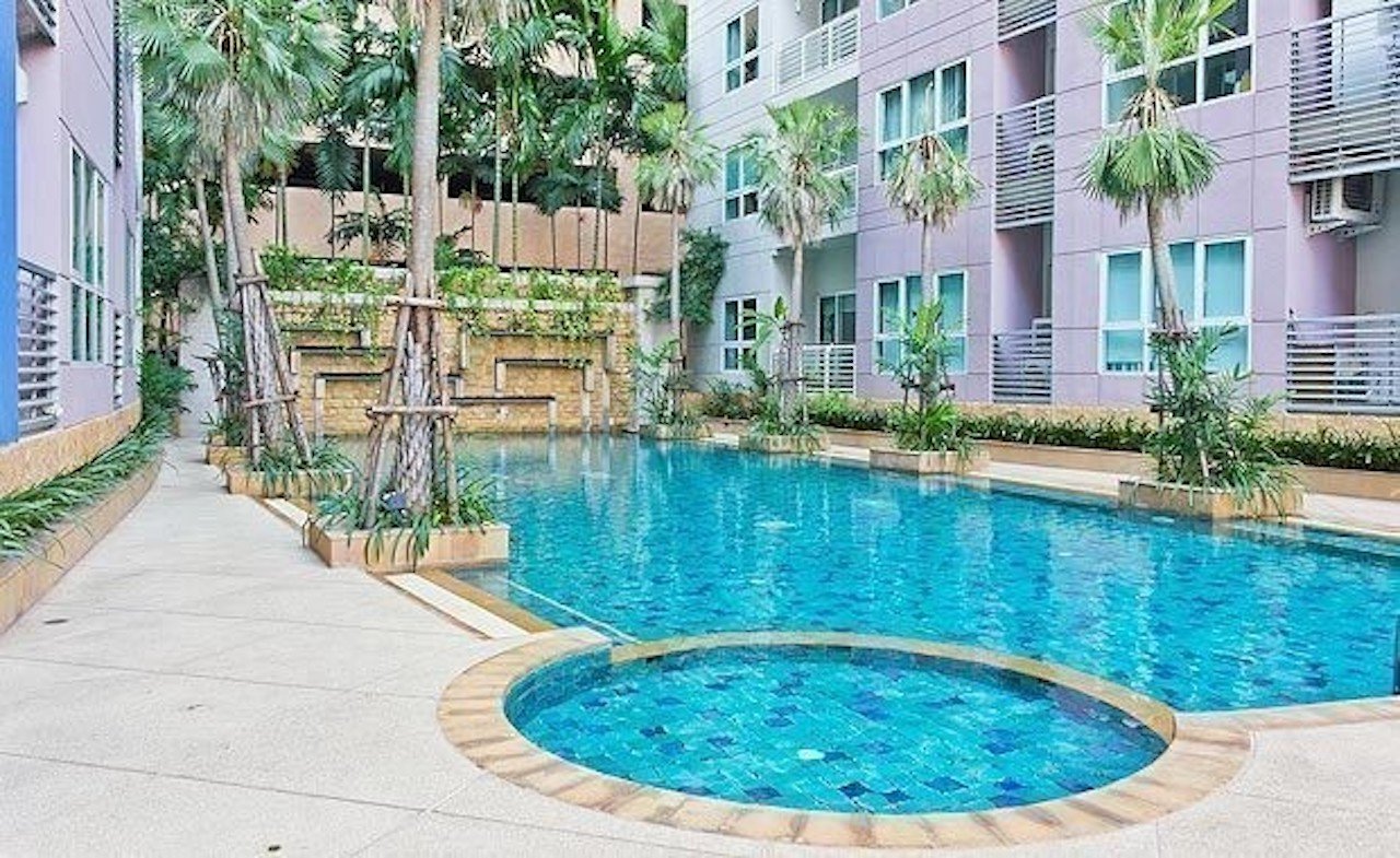 2 bedrooms Condo in Bangkok, Thailand No. 2518