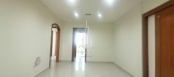 Apartamento de 4 dormitorios en Al Khalidiya, UAE No. 56111 8