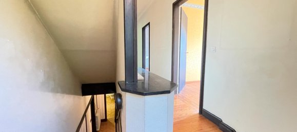 16-salle Bâtiment à Neunkirchen, Germany No. 296711 4