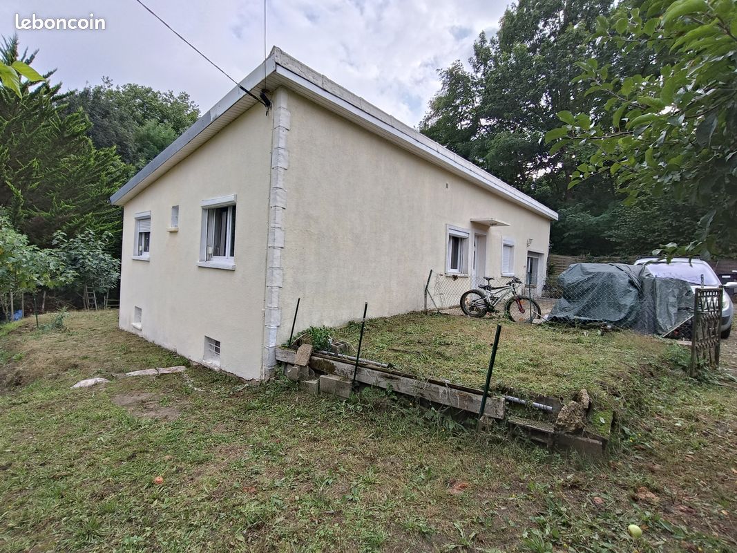 2 chambres Maison à Saint-Ay, France No. 234653