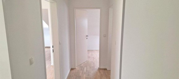 10غرفة منزل في Strasshof an der Nordbahn, Austria رقم 131018 19