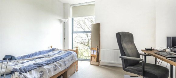 2 bedrooms Apartment in London, United Kingdom No. 7818 12