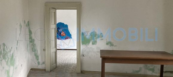 2-salle Appartement à Lecco, Italy No. 168521 7