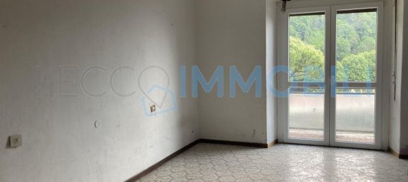 2-salle Appartement à Lecco, Italy No. 168521 9