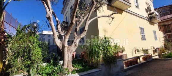 Apartamento T3 em Naples, Italy N.º 150274 6