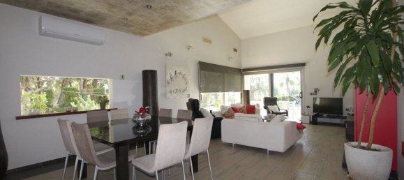5 bedrooms Villa in Moraira, Spain No. 12758 12