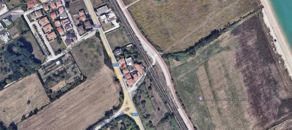 10 rooms House in Porto Sant'Elpidio, Italy No. 261183 7