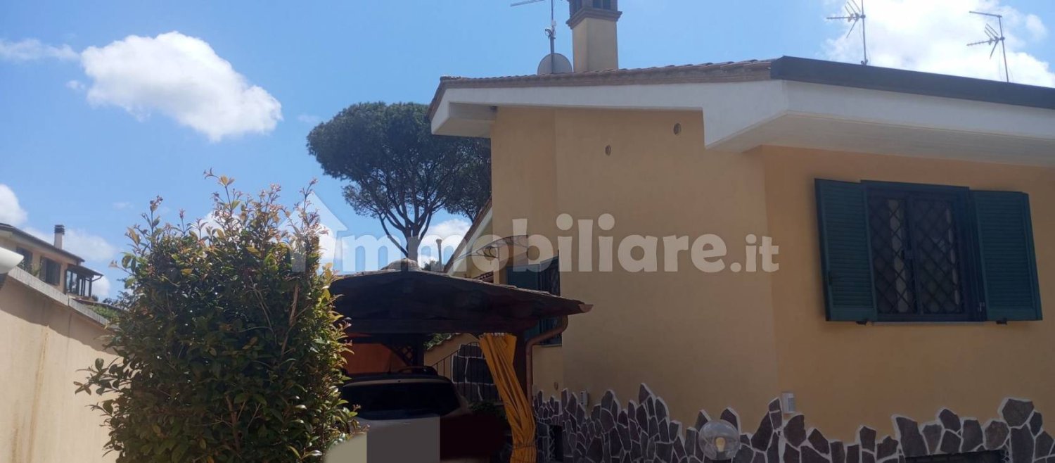 Villa de 3 dormitorios en Rome, Italy No. 292488