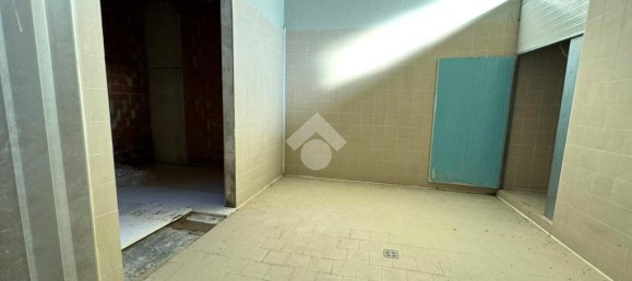 1 room Warehouse in Chioggia, Italy No. 60112 12