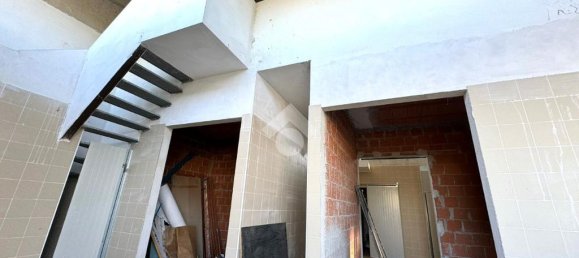 1 room Warehouse in Chioggia, Italy No. 60112 2