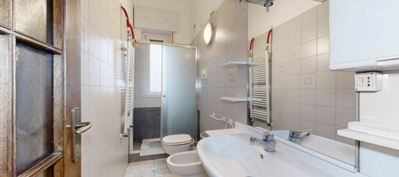 2 غرف نوم شقة في Monza, Italy رقم 140823 50