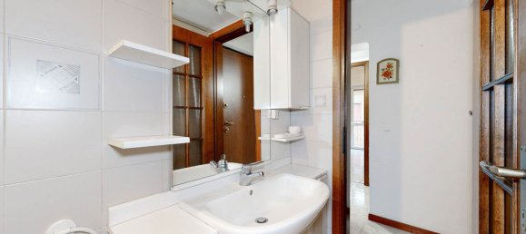 2 غرف نوم شقة في Monza, Italy رقم 140823 5