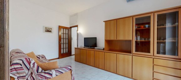 2 غرف نوم شقة في Monza, Italy رقم 140823 33