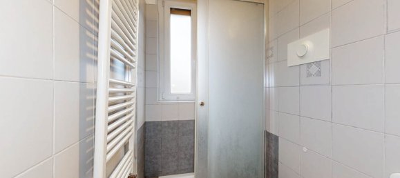 2 غرف نوم شقة في Monza, Italy رقم 140823 54