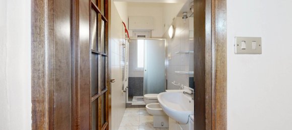 2 غرف نوم شقة في Monza, Italy رقم 140823 51