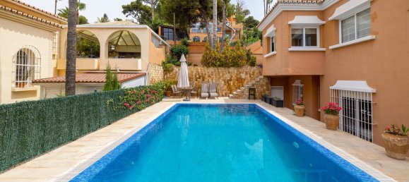 4 bedrooms House in Malaga, Spain No. 140299 2