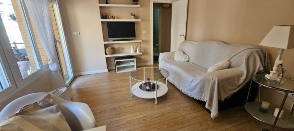 Apartamento de 3 dormitorios en Málaga, Spain No. 166787 2