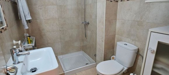 Apartamento de 3 dormitorios en Málaga, Spain No. 166787 8