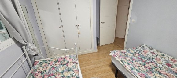 Apartamento de 3 dormitorios en Málaga, Spain No. 166787 12