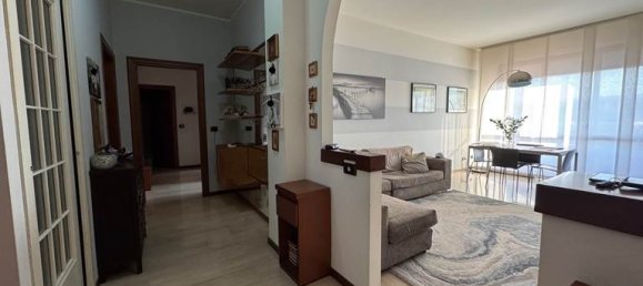 3 chambres Appartement à Monza, Italy No. 324925 11