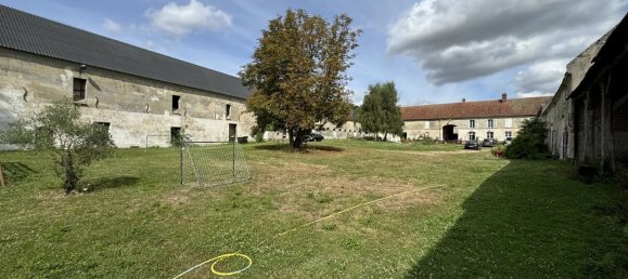 9 bedrooms House in Morienval, France No. 216492 2