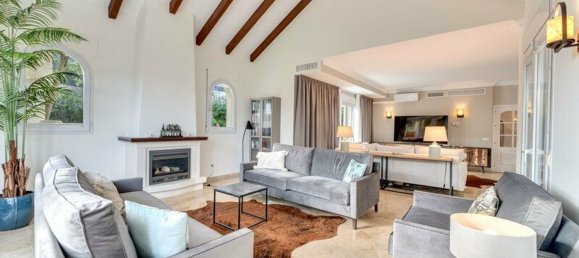 5 bedrooms House in Marbella, Spain No. 68010 9