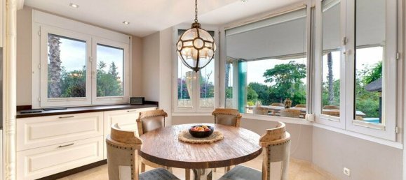 5 bedrooms House in Marbella, Spain No. 68010 14